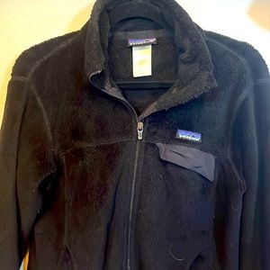 Patagonia M Black fleece jacket, lightly used